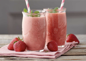 Strawberry-Green Tea Smoothie